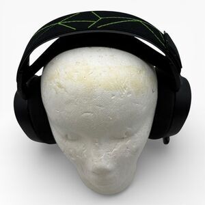 SteelSeries Arctis 9 Wireless Gaming Headset for PC And Xbox - Black NO DONGLE